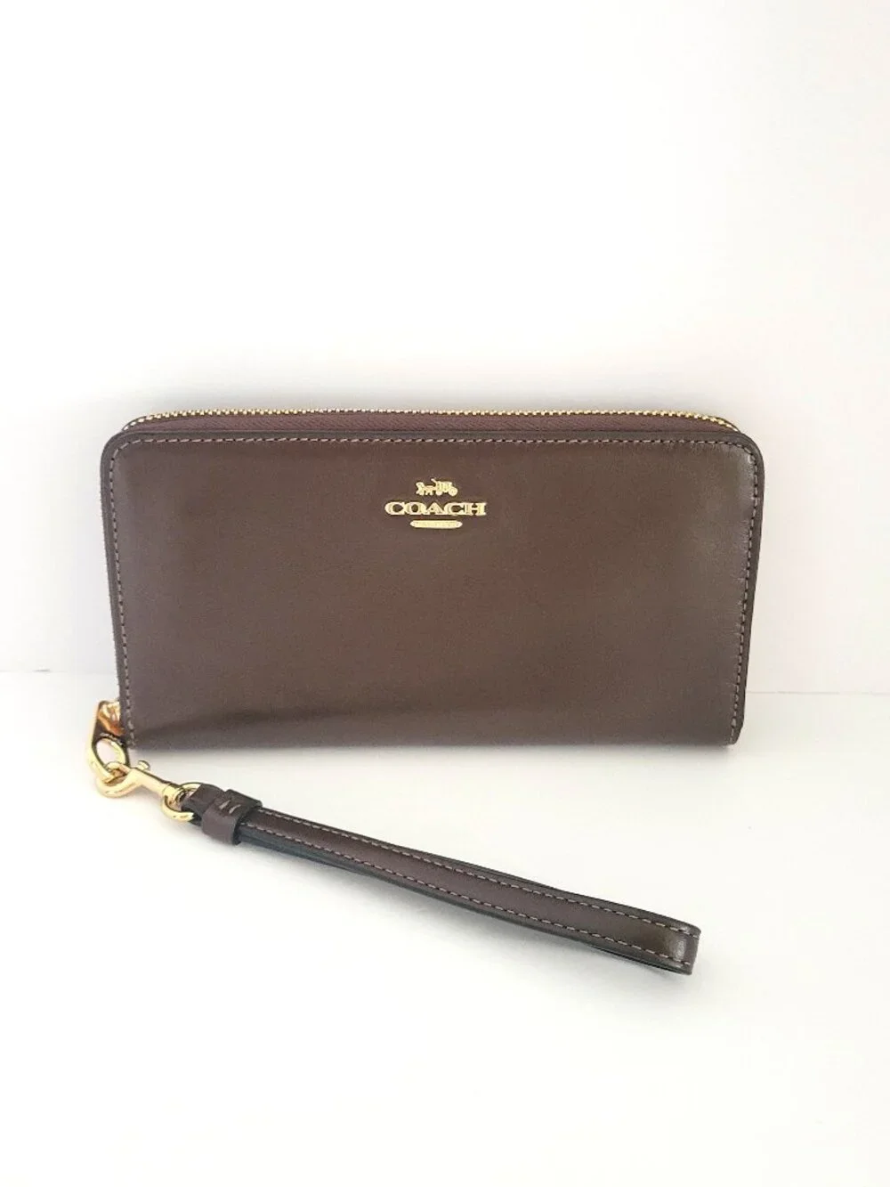 Coach CEC19 Long Zip Around Crinkle Shiny Leather Wallet Wristlet Maple